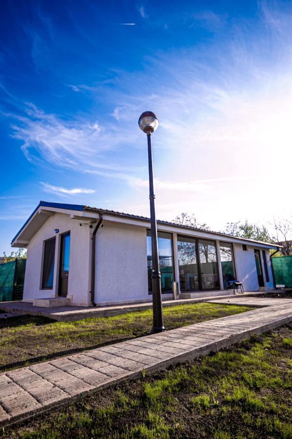 Complex Turistic N&S Hotel 2 Mai Ngoại thất bức ảnh