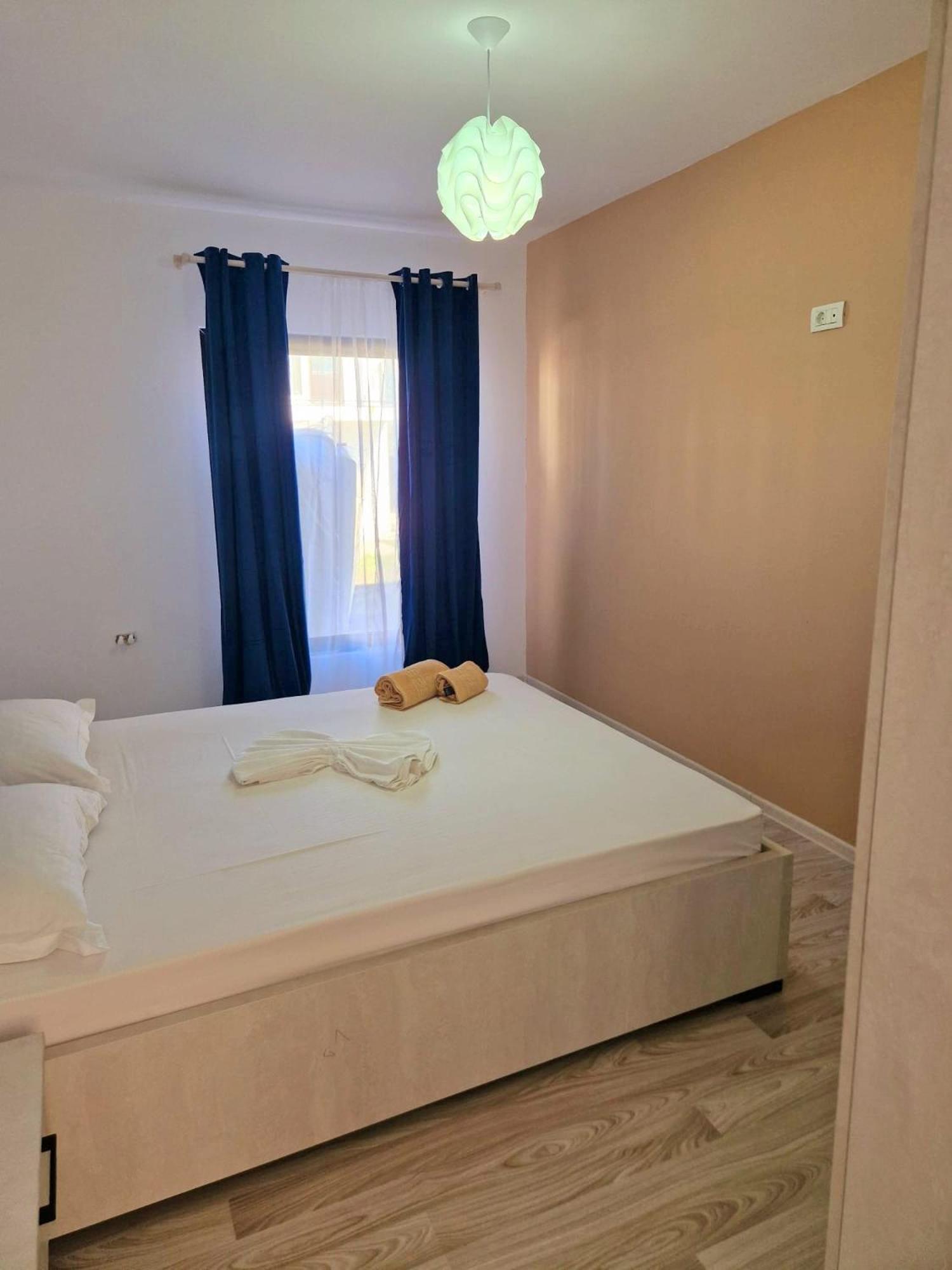 Complex Turistic N&S Hotel 2 Mai Ngoại thất bức ảnh